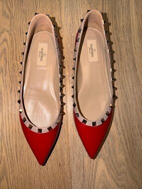 Valentino Red Patent Leather Pointed Rockstud Flats